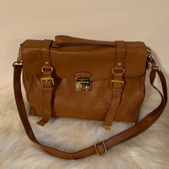 Cynthia Rowley Handbags - Cynthia Rowley  Leather Purse